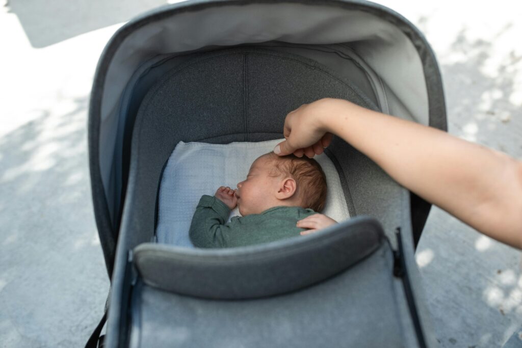 Baby slapen tijdens klokverandering - zomertijd wintertijd baby tips